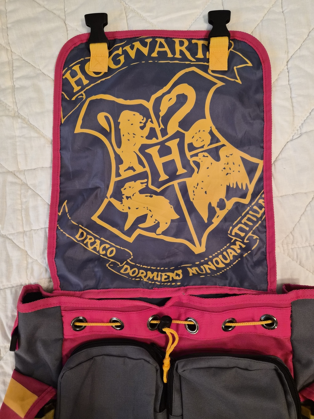Harry Potter by Bioworld -Hogwarts Backpack/Knapsack - Picture 6 of 13